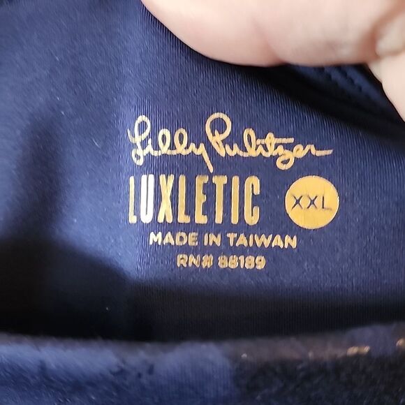 Lilly Pultzer Luxletic XXL LEGGINGS  NEW CONDITION Blue  Athletic Capri - Picture 2 of 4